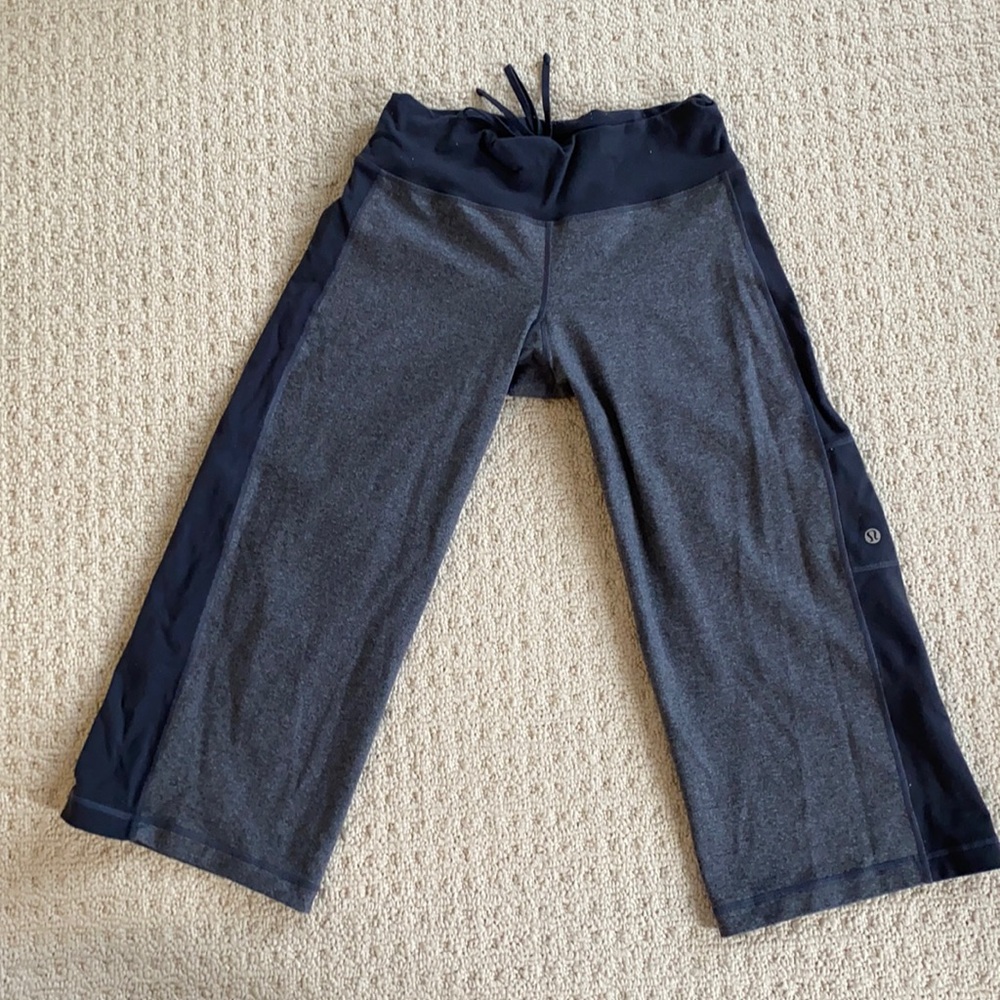 Lululemon Align cropped yoga pants